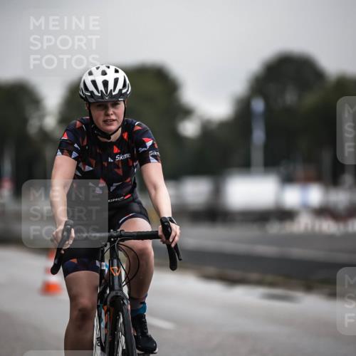16.08.2026 - KN Förde Triathlon 2026 H.Heesch http://msf.ph/oto/9973823 16.08.2026 10:13:24 Radfahren  meine-sportfotos.de