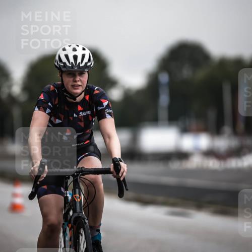 16.08.2026 - KN Förde Triathlon 2026 H.Heesch http://msf.ph/oto/9973825 16.08.2026 10:13:24 Radfahren  meine-sportfotos.de