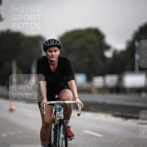16.08.2026 - KN Förde Triathlon 2026 H.Heesch http://msf.ph/oto/9973831 16.08.2026 10:13:26 Radfahren  meine-sportfotos.de