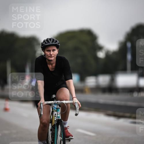 16.08.2026 - KN Förde Triathlon 2026 H.Heesch http://msf.ph/oto/9973832 16.08.2026 10:13:26 Radfahren  meine-sportfotos.de