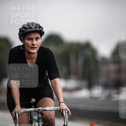 16.08.2026 - KN Förde Triathlon 2026 H.Heesch http://msf.ph/oto/9973844 16.08.2026 10:13:27 Radfahren  meine-sportfotos.de