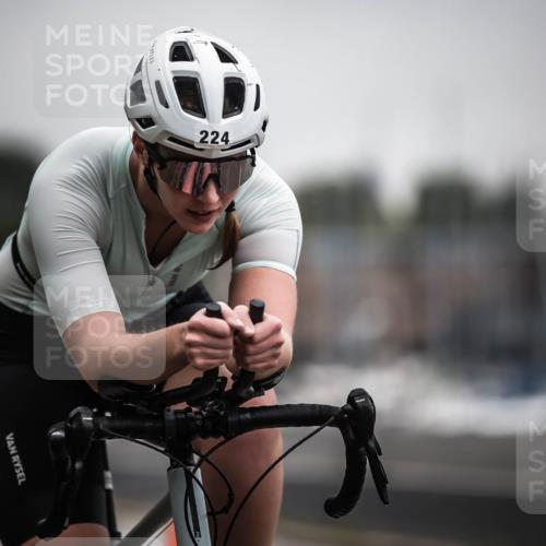 16.08.2026 - KN Förde Triathlon 2026 H.Heesch http://msf.ph/oto/9973864 16.08.2026 10:13:31 Radfahren 244 meine-sportfotos.de