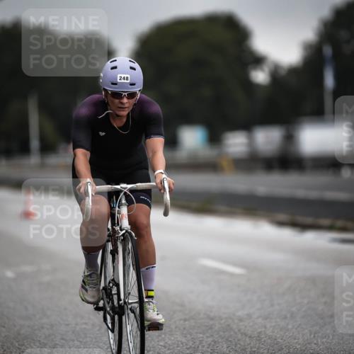 16.08.2026 - KN Förde Triathlon 2026 H.Heesch http://msf.ph/oto/9973919 16.08.2026 10:14:15 Radfahren  meine-sportfotos.de