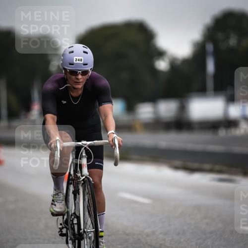 16.08.2026 - KN Förde Triathlon 2026 H.Heesch http://msf.ph/oto/9973922 16.08.2026 10:14:15 Radfahren  meine-sportfotos.de