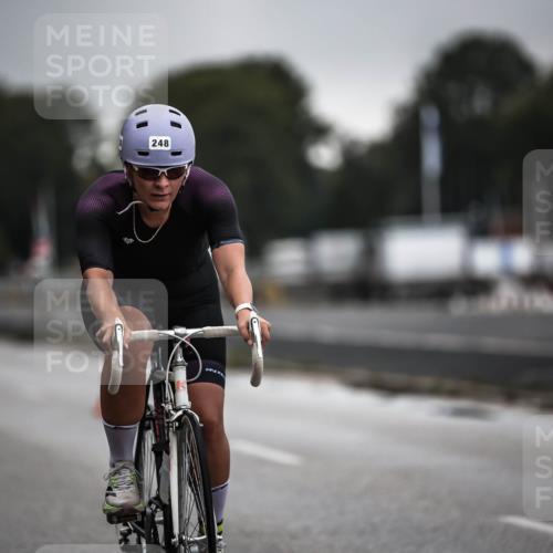 16.08.2026 - KN Förde Triathlon 2026 H.Heesch http://msf.ph/oto/9973924 16.08.2026 10:14:15 Radfahren  meine-sportfotos.de