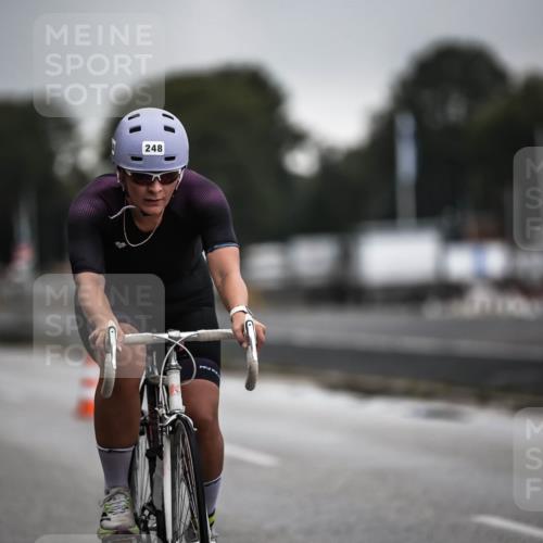 16.08.2026 - KN Förde Triathlon 2026 H.Heesch http://msf.ph/oto/9973925 16.08.2026 10:14:15 Radfahren  meine-sportfotos.de