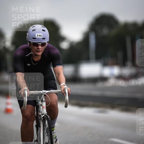 16.08.2026 - KN Förde Triathlon 2026 H.Heesch http://msf.ph/oto/9973928 16.08.2026 10:14:15 Radfahren  meine-sportfotos.de