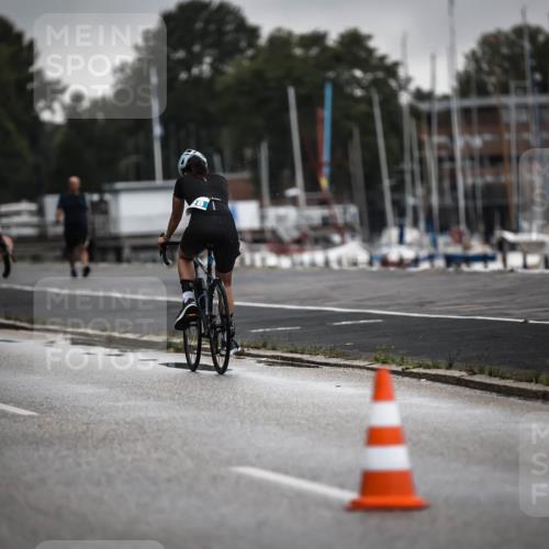 16.08.2026 - KN Förde Triathlon 2026 H.Heesch http://msf.ph/oto/9973963 16.08.2026 10:14:41 Radfahren  meine-sportfotos.de