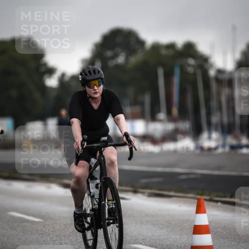 16.08.2026 - KN Förde Triathlon 2026 H.Heesch http://msf.ph/oto/9973964 16.08.2026 10:14:42 Radfahren  meine-sportfotos.de
