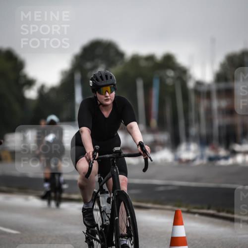 16.08.2026 - KN Förde Triathlon 2026 H.Heesch http://msf.ph/oto/9973967 16.08.2026 10:14:42 Radfahren  meine-sportfotos.de