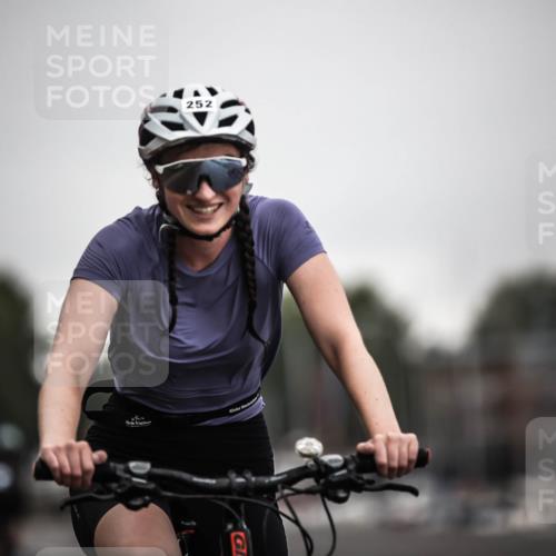 16.08.2026 - KN Förde Triathlon 2026 H.Heesch http://msf.ph/oto/9973972 16.08.2026 10:14:43 Radfahren  meine-sportfotos.de