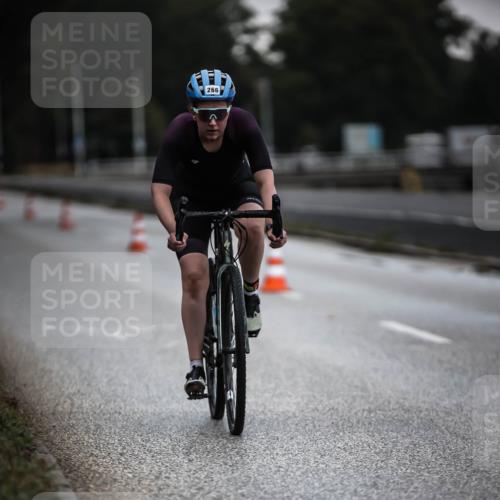 16.08.2026 - KN Förde Triathlon 2026 H.Heesch http://msf.ph/oto/9974008 16.08.2026 10:15:19 Radfahren 253 meine-sportfotos.de