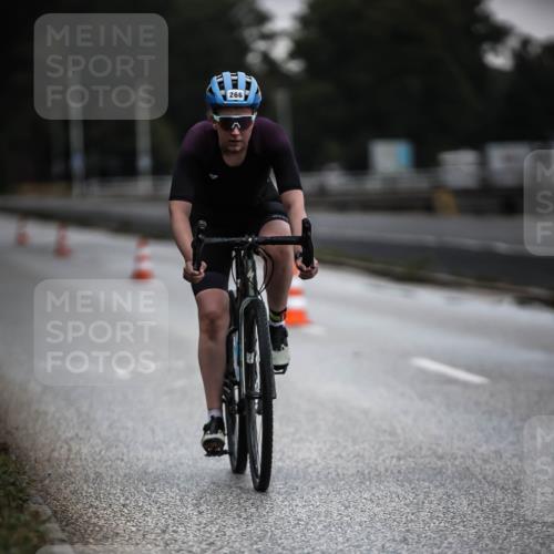 16.08.2026 - KN Förde Triathlon 2026 H.Heesch http://msf.ph/oto/9974009 16.08.2026 10:15:19 Radfahren 253 meine-sportfotos.de