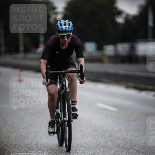 16.08.2026 - KN Förde Triathlon 2026 H.Heesch http://msf.ph/oto/9974014 16.08.2026 10:15:19 Radfahren 253 meine-sportfotos.de
