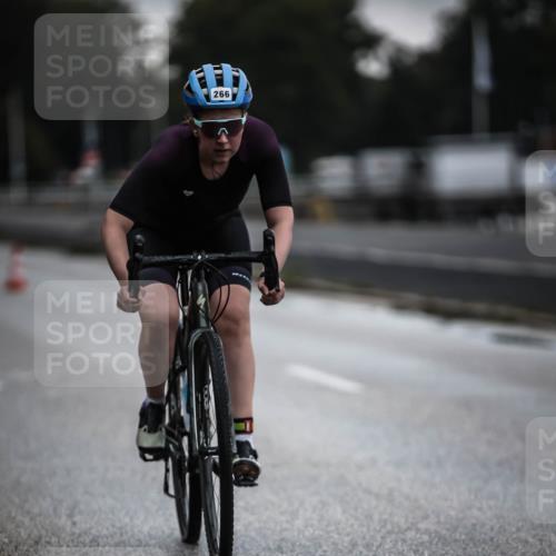 16.08.2026 - KN Förde Triathlon 2026 H.Heesch http://msf.ph/oto/9974017 16.08.2026 10:15:19 Radfahren 253 meine-sportfotos.de