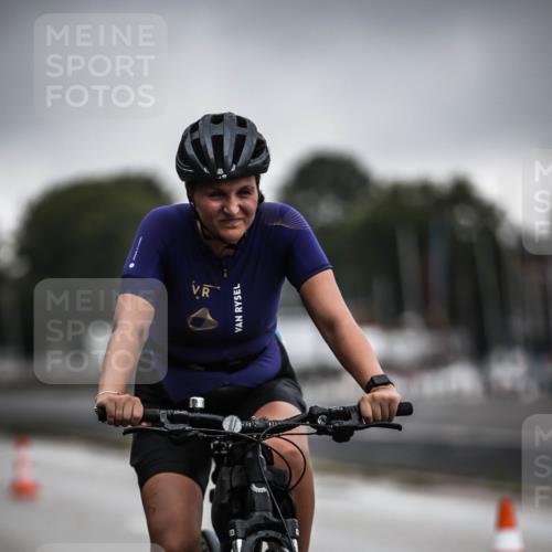 16.08.2026 - KN Förde Triathlon 2026 H.Heesch http://msf.ph/oto/9974047 16.08.2026 10:16:35 Radfahren  meine-sportfotos.de