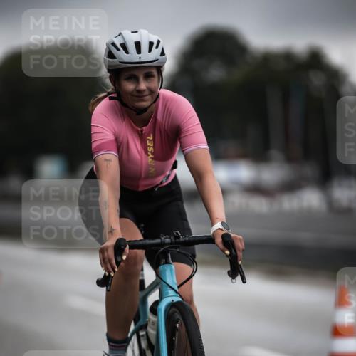 16.08.2026 - KN Förde Triathlon 2026 H.Heesch http://msf.ph/oto/9974070 16.08.2026 10:16:43 Radfahren 259 meine-sportfotos.de