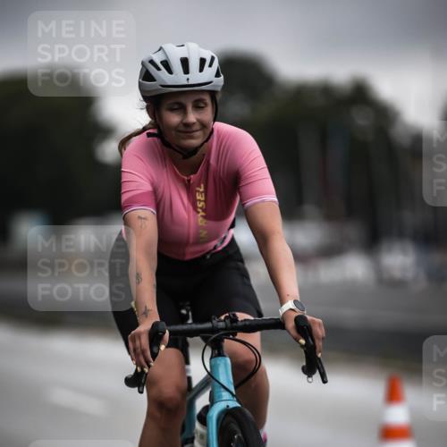 16.08.2026 - KN Förde Triathlon 2026 H.Heesch http://msf.ph/oto/9974072 16.08.2026 10:16:43 Radfahren 259 meine-sportfotos.de