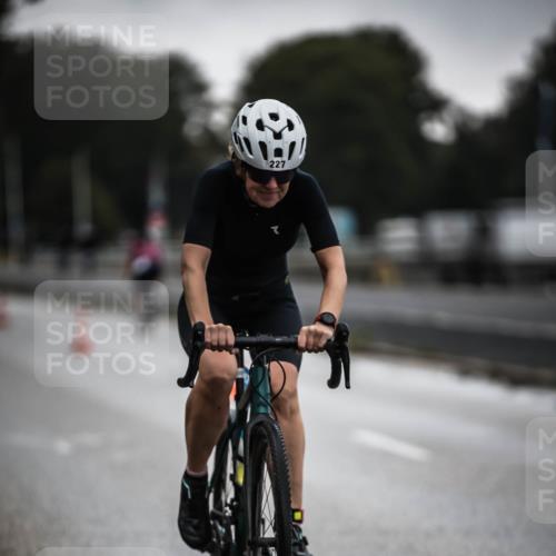 16.08.2026 - KN Förde Triathlon 2026 H.Heesch http://msf.ph/oto/9974084 16.08.2026 10:16:59 Radfahren  meine-sportfotos.de