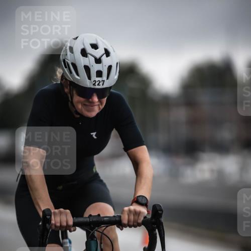 16.08.2026 - KN Förde Triathlon 2026 H.Heesch http://msf.ph/oto/9974099 16.08.2026 10:17:00 Radfahren  meine-sportfotos.de