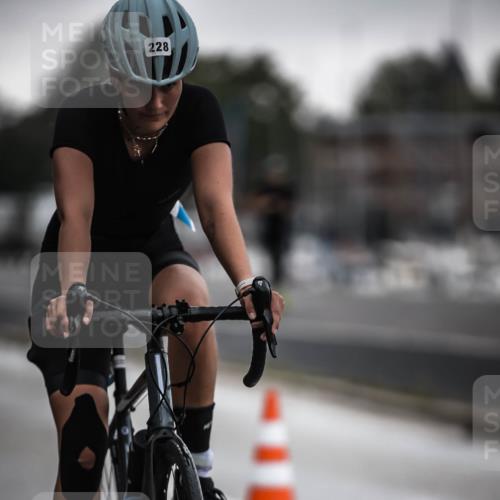 16.08.2026 - KN Förde Triathlon 2026 H.Heesch http://msf.ph/oto/9974121 16.08.2026 10:17:57 Radfahren  meine-sportfotos.de