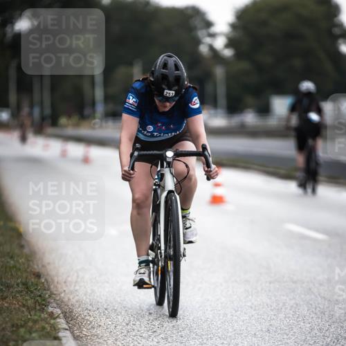 16.08.2026 - KN Förde Triathlon 2026 H.Heesch http://msf.ph/oto/9974127 16.08.2026 10:18:24 Radfahren  meine-sportfotos.de