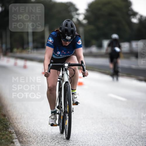 16.08.2026 - KN Förde Triathlon 2026 H.Heesch http://msf.ph/oto/9974130 16.08.2026 10:18:24 Radfahren  meine-sportfotos.de