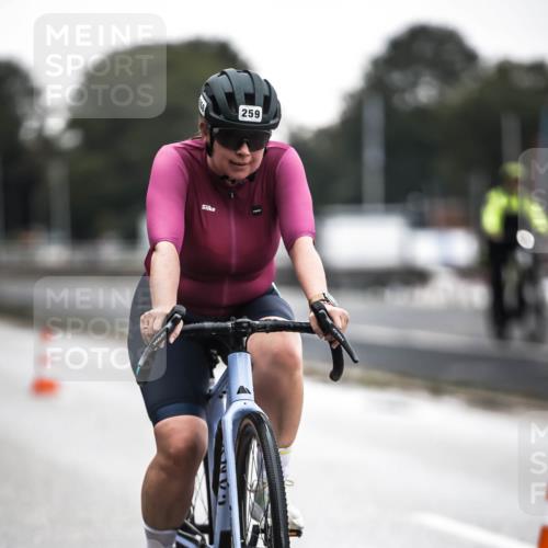 16.08.2026 - KN Förde Triathlon 2026 H.Heesch http://msf.ph/oto/9974176 16.08.2026 10:20:04 Radfahren  meine-sportfotos.de