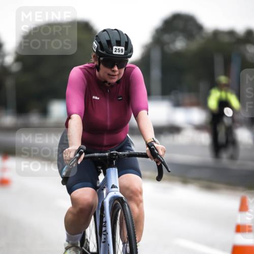 16.08.2026 - KN Förde Triathlon 2026 H.Heesch http://msf.ph/oto/9974178 16.08.2026 10:20:04 Radfahren  meine-sportfotos.de