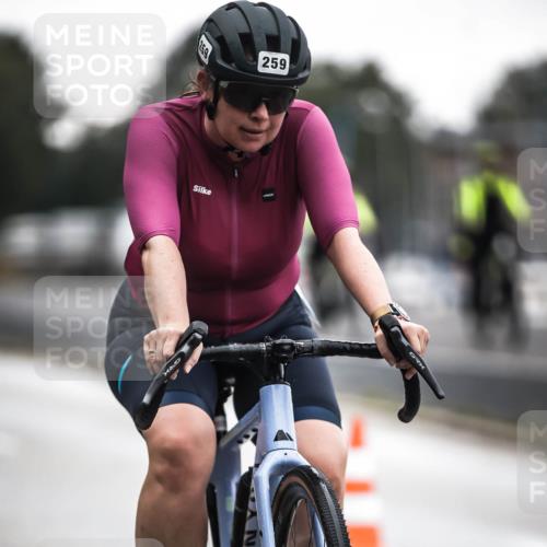 16.08.2026 - KN Förde Triathlon 2026 H.Heesch http://msf.ph/oto/9974185 16.08.2026 10:20:04 Radfahren  meine-sportfotos.de