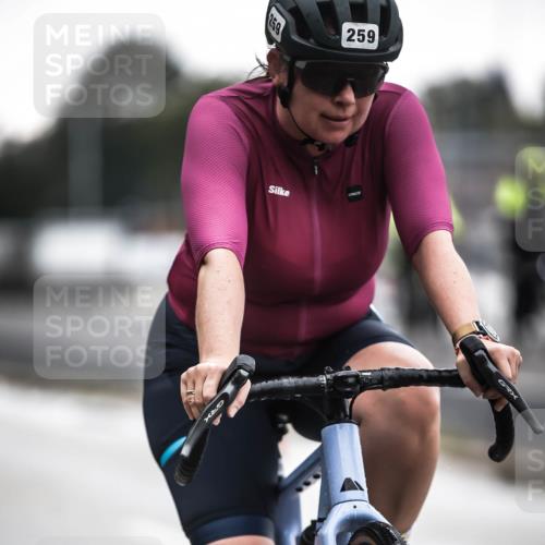 16.08.2026 - KN Förde Triathlon 2026 H.Heesch http://msf.ph/oto/9974189 16.08.2026 10:20:04 Radfahren  meine-sportfotos.de