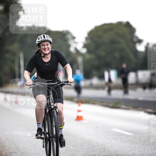 16.08.2026 - KN Förde Triathlon 2026 H.Heesch http://msf.ph/oto/9974192 16.08.2026 10:21:24 Radfahren  meine-sportfotos.de