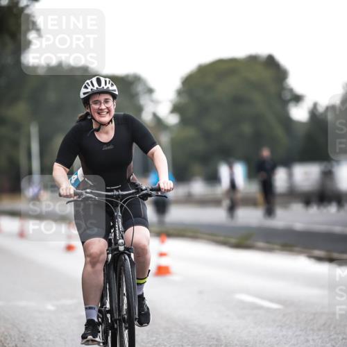 16.08.2026 - KN Förde Triathlon 2026 H.Heesch http://msf.ph/oto/9974195 16.08.2026 10:21:24 Radfahren  meine-sportfotos.de