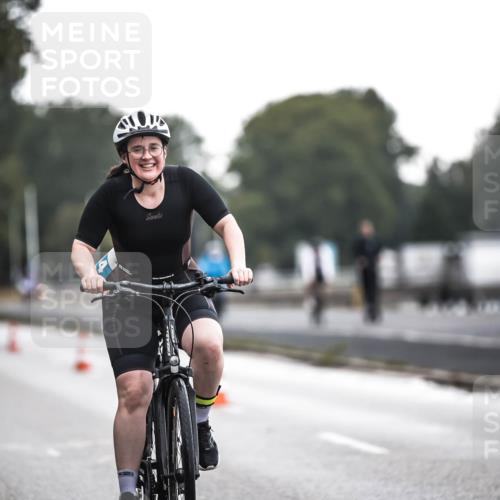 16.08.2026 - KN Förde Triathlon 2026 H.Heesch http://msf.ph/oto/9974197 16.08.2026 10:21:24 Radfahren  meine-sportfotos.de