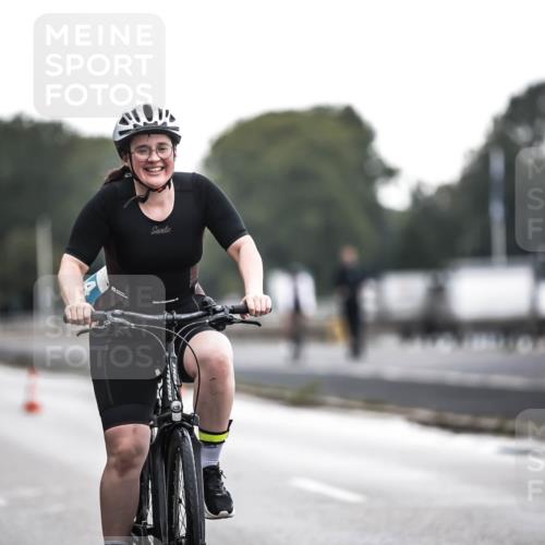 16.08.2026 - KN Förde Triathlon 2026 H.Heesch http://msf.ph/oto/9974201 16.08.2026 10:21:24 Radfahren  meine-sportfotos.de