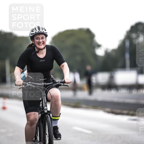 16.08.2026 - KN Förde Triathlon 2026 H.Heesch http://msf.ph/oto/9974202 16.08.2026 10:21:24 Radfahren  meine-sportfotos.de