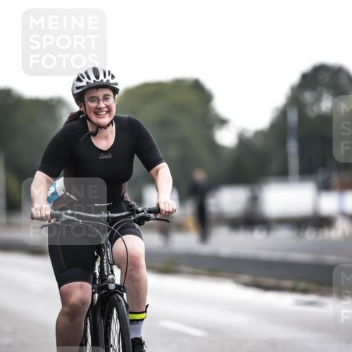 16.08.2026 - KN Förde Triathlon 2026 H.Heesch http://msf.ph/oto/9974204 16.08.2026 10:21:24 Radfahren  meine-sportfotos.de