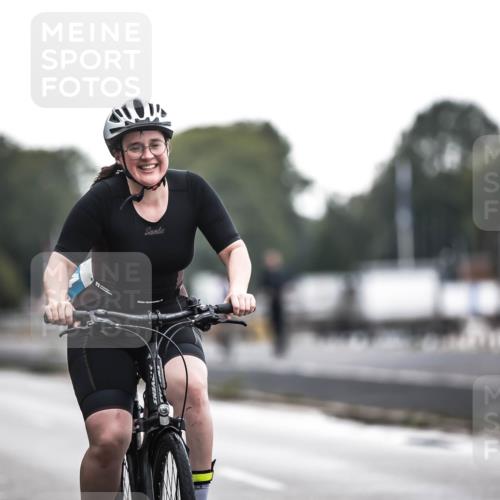 16.08.2026 - KN Förde Triathlon 2026 H.Heesch http://msf.ph/oto/9974205 16.08.2026 10:21:25 Radfahren  meine-sportfotos.de