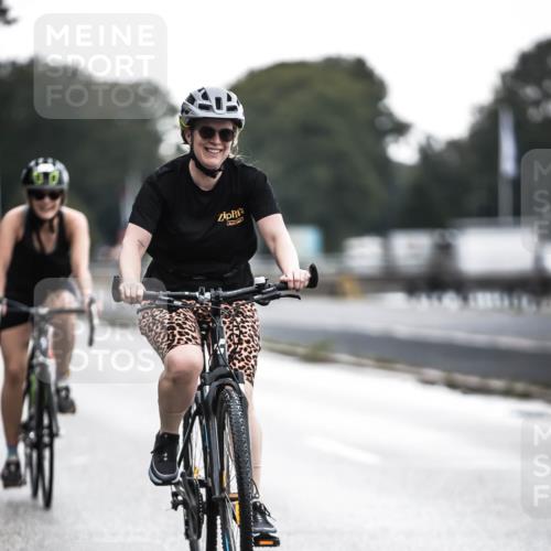 16.08.2026 - KN Förde Triathlon 2026 H.Heesch http://msf.ph/oto/9974234 16.08.2026 10:22:11 Radfahren  meine-sportfotos.de