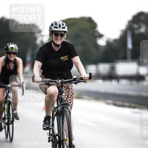 16.08.2026 - KN Förde Triathlon 2026 H.Heesch http://msf.ph/oto/9974237 16.08.2026 10:22:11 Radfahren  meine-sportfotos.de