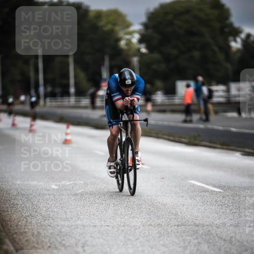 16.08.2026 - KN Förde Triathlon 2026 H.Heesch http://msf.ph/oto/9974295 16.08.2026 10:59:44 Radfahren 307, 318 meine-sportfotos.de