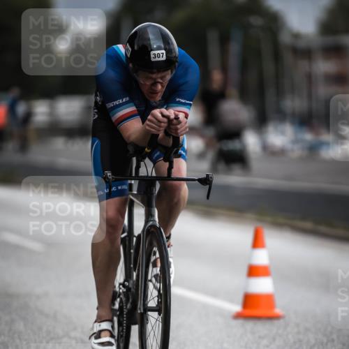 16.08.2026 - KN Förde Triathlon 2026 H.Heesch http://msf.ph/oto/9974317 16.08.2026 10:59:45 Radfahren 307, 318 meine-sportfotos.de