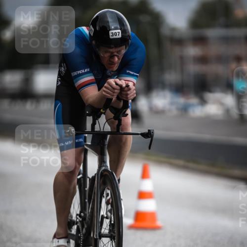 16.08.2026 - KN Förde Triathlon 2026 H.Heesch http://msf.ph/oto/9974319 16.08.2026 10:59:45 Radfahren 307, 318 meine-sportfotos.de
