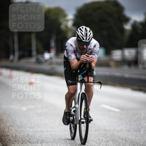 16.08.2026 - KN Förde Triathlon 2026 H.Heesch http://msf.ph/oto/9974335 16.08.2026 11:00:38 Radfahren 302 meine-sportfotos.de