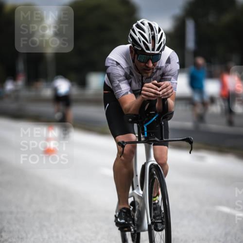 16.08.2026 - KN Förde Triathlon 2026 H.Heesch http://msf.ph/oto/9974342 16.08.2026 11:00:38 Radfahren 302 meine-sportfotos.de