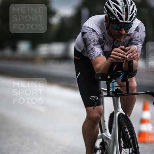16.08.2026 - KN Förde Triathlon 2026 H.Heesch http://msf.ph/oto/9974347 16.08.2026 11:00:38 Radfahren 302 meine-sportfotos.de