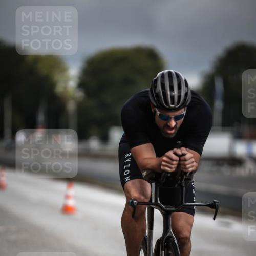 16.08.2026 - KN Förde Triathlon 2026 H.Heesch http://msf.ph/oto/9974349 16.08.2026 11:00:47 Radfahren 221, 308, 312 meine-sportfotos.de