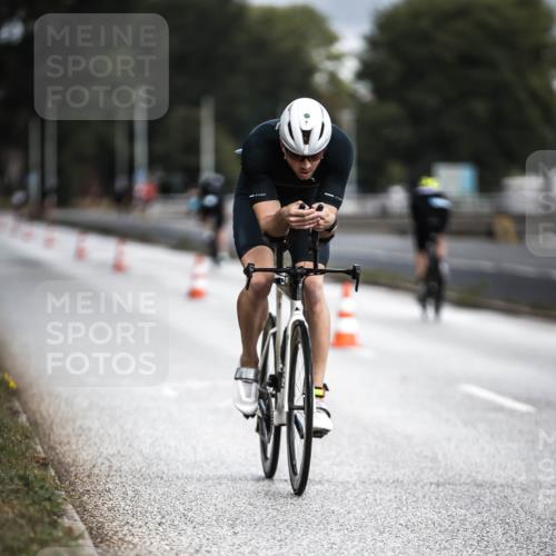 16.08.2026 - KN Förde Triathlon 2026 H.Heesch http://msf.ph/oto/9974353 16.08.2026 11:00:54 Radfahren 304 meine-sportfotos.de