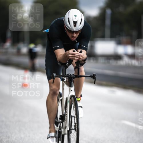 16.08.2026 - KN Förde Triathlon 2026 H.Heesch http://msf.ph/oto/9974363 16.08.2026 11:00:55 Radfahren 304 meine-sportfotos.de