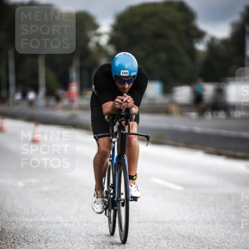 16.08.2026 - KN Förde Triathlon 2026 H.Heesch http://msf.ph/oto/9974397 16.08.2026 11:01:19 Radfahren 330 meine-sportfotos.de